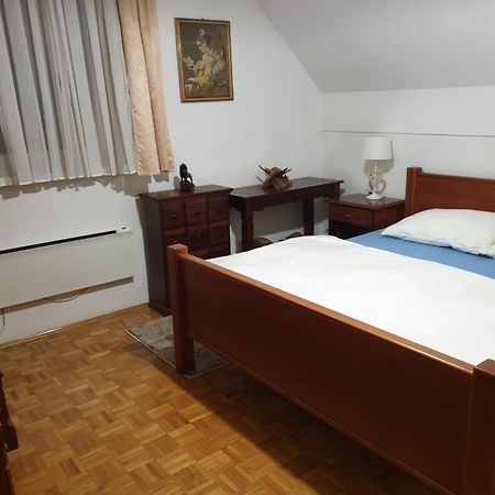 Terme Catez Apartma Nine كاتيز أوب سافي الغرفة الصورة